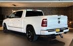 Dodge Ram 1500 5.7 V8 HEMI Limited Edition I Pano I VOL!, Auto's, 2706 kg, Gebruikt, 5654 cc, 402 pk