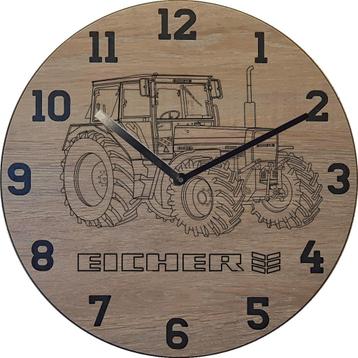 Themaklok met een Eicher 3108E tractor als thema beschikbaar voor biedingen
