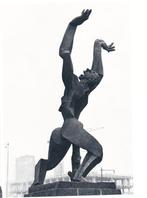 Openbaar Kunstbezit van 1961-1984,  3 dozijn A4 dossiers, Diverse auteurs, Schilder- en Tekenkunst, Ophalen, Gelezen