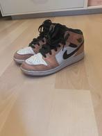 Nike Air Jordan - Maat 36,5, Kleding | Dames, Schoenen, Nike, Ophalen of Verzenden, Roze, Sneakers of Gympen