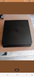 Ps 4 Sony en oplader voor controllers, Ophalen of Verzenden, Zo goed als nieuw, Met 1 controller
