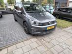 Volkswagen Touran 1.2 TSI 81KW 2018 Grijs LET OP 7P, Auto's, Voorwielaandrijving, 65 €/maand, 4 cilinders, 7 stoelen