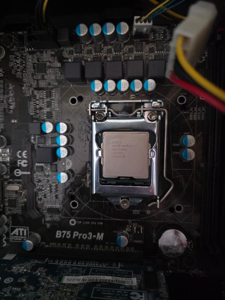 Intel i5 3570 CPU, Computers en Software, Processors, Gebruikt, 4-core, 3 tot 4 Ghz, Ophalen of Verzenden