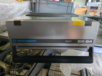 Commodore SX-64 Executive Computer - Retro Computer beschikbaar voor biedingen