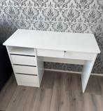 Bureau met 4 lades en slot, Huis en Inrichting, Ophalen, Zo goed als nieuw