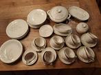 Onderdelen oud servies, deels gebruikt, deels nieuwstaat, Antiek en Kunst, Antiek | Servies los, Ophalen
