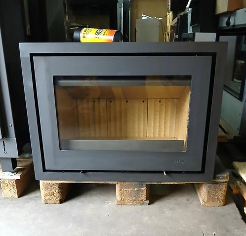 Zomerdeal zo goed als nieuwe Lotus inzethouthaard type H470, Huis en Inrichting, Haarden, Zo goed als nieuw, Houthaard, Ophalen of Verzenden
