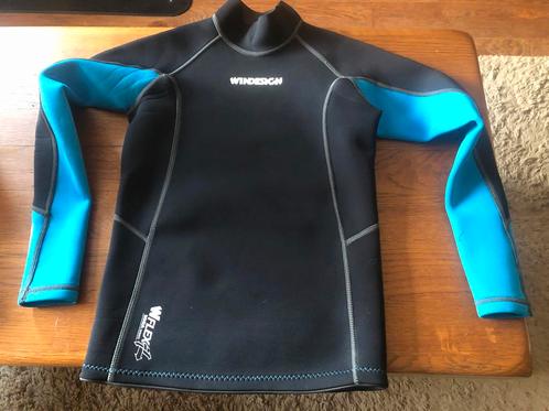 Mooie Windesign Neo-skin top met lange mouwen, Watersport en Boten, Watersportkleding, Zo goed als nieuw, Wetsuit, Kind, Ophalen of Verzenden