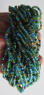 Armband van aqua kraaltjes, Ophalen, Zo goed als nieuw, Blauw, Kunststof of Plastic
