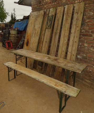3 sets inklapbare biertafels met 2 banken  beschikbaar voor biedingen