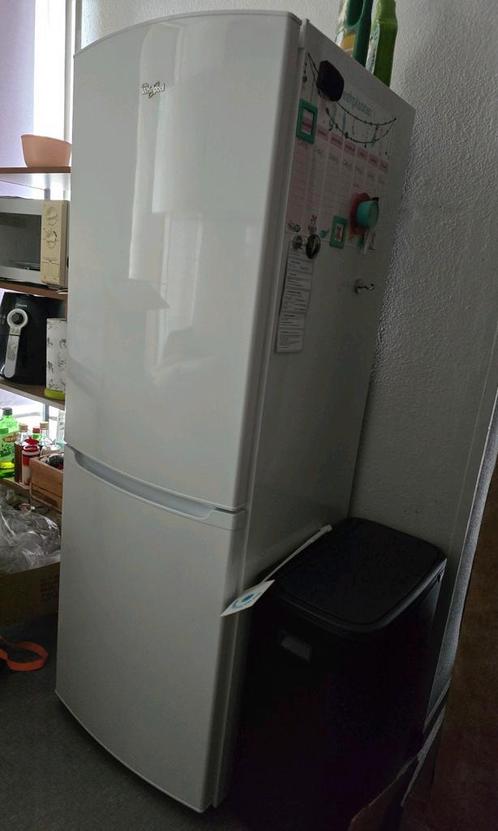 Whirlpool wbe3111a+w koel/vriescombinatie koelkast diepvries, Witgoed en Apparatuur, Koelkasten en IJskasten, Gebruikt, Met aparte vriezer