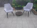 Stoelen en tafeltje rond, Ophalen, Gebruikt, Twee