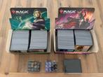 Magic the Gathering: 1250 kaarten, dobbelstenen en sleeves, Ophalen of Verzenden, Zo goed als nieuw