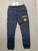 Pokemon joggingbroek C&A maat 134 donkerblauw, Kinderen en Baby's, Kinderkleding | Maat 134, Broek, Gebruikt, C&A, Ophalen of Verzenden