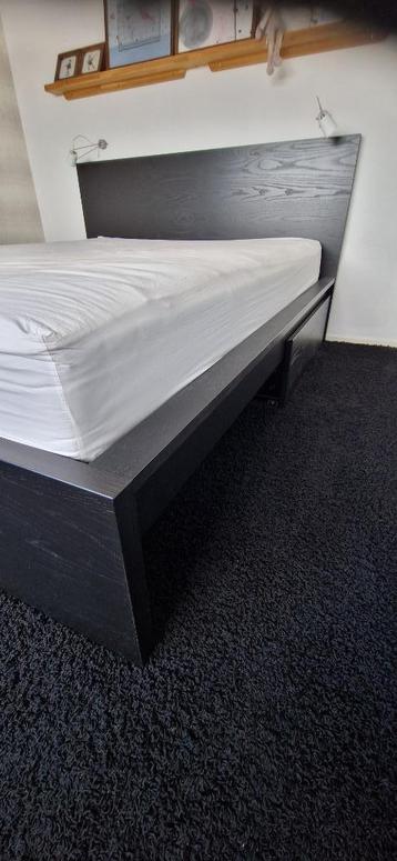 Ikea Bedframe MALM, met 2 bedlades, zwartbruin, 160x200 - afbeelding 1