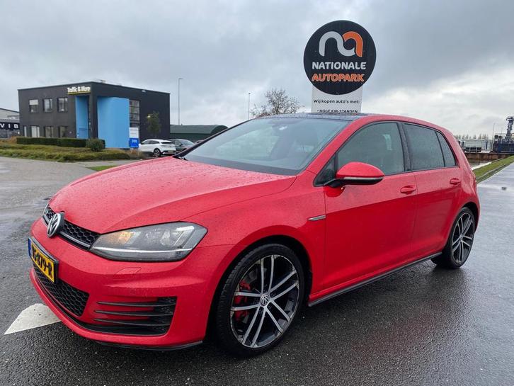 Volkswagen Golf 2014 * 2.0 TDI GTD * APK * EURO 6 * PANO DAK, Auto's, Volkswagen, Bedrijf, Te koop, Golf, ABS, Achteruitrijcamera