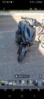 Aerox kappen dmp, Motoren