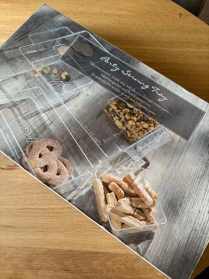 Riviera Maison Serving Tray - Nieuw in doos!, Huis en Inrichting, Keuken | Keukenbenodigdheden, Nieuw, Ophalen of Verzenden