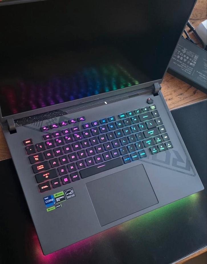 Asus Rog Strix G16 game laptop i9 RTX4070, Computers en Software, Windows Laptops, Zo goed als nieuw, 16 inch, SSD, 4 Ghz of meer