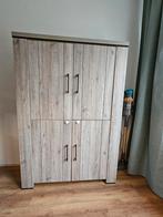 Houten Kast met 4 Deuren, Ophalen, Gebruikt, 100 tot 150 cm, 150 tot 200 cm