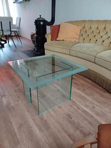 Vintage retro salontafel glas beschikbaar voor biedingen