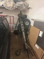 Mini Caravan Onderstel / Driehoek Aanhanger, Ophalen, Gebruikt