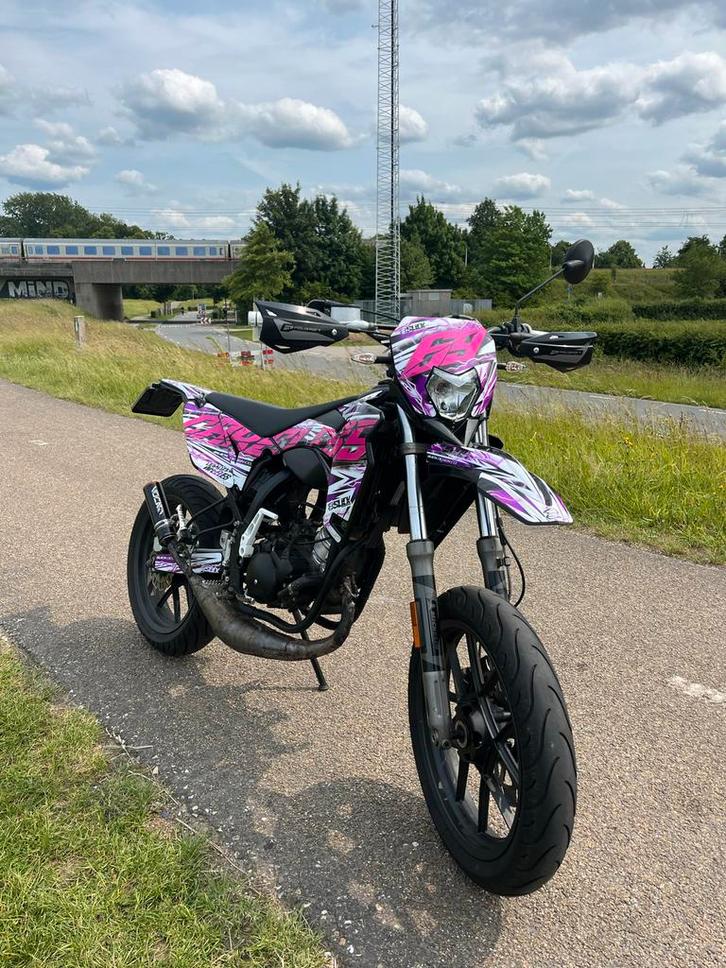 Sherco Silver SM-R 50 Schakelbrommer, Fietsen en Brommers, Brommers | Crossbrommers, Zo goed als nieuw, Overige merken, Ophalen