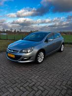 Opel Astra 1.4 Turbo Ecotec 140pk 2013 Grijs, Auto's, Voorwielaandrijving, 65 €/maand, 680 kg, 4 cilinders