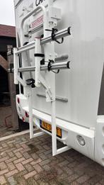 Elektrische lift voor 2 elektrische fietsen, Gebruikt, Ophalen of Verzenden, 2 fietsen, Trekhaakdrager