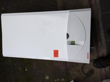 cv combi ketel BOSCH HR met warmater beschikbaar voor biedingen