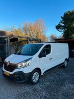 Renault Trafic L2H1 1.6 dCi 140 pk (2015), Auto's, Euro 5, 4 cilinders, Renault, Wit