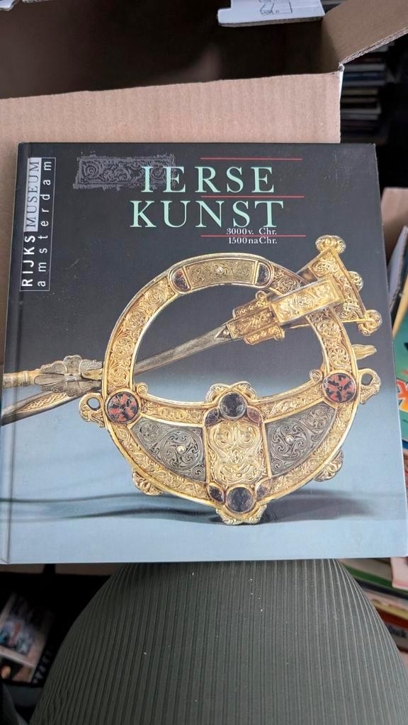 Ierse Kunst - Rijksmuseum Amsterdam, Boeken, Kunst en Cultuur | Fotografie en Design, Gelezen, Overige onderwerpen, Ophalen of Verzenden