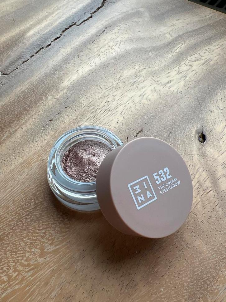 3INA The Cream Eyeshadow - Kleur 532, Sieraden, Tassen en Uiterlijk, Uiterlijk | Cosmetica en Make-up, Zo goed als nieuw, Make-up