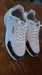 Guess mt 40 wit/goud/bruin, Guess, Wit, Ophalen of Verzenden, Sneakers of Gympen