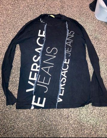 Shirt maat m beschikbaar voor biedingen