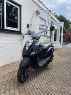 Sym MIO 50 Zwart, Fietsen en Brommers, Scooters | SYM, Gebruikt, Maximaal 45 km/u, Benzine, 50 cc