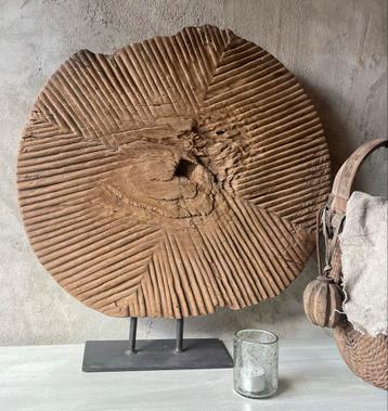 Houten Wiel / Ornament beschikbaar voor biedingen