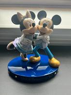 Disney Mickey en Minnie mouse beeld 50 jaar, Verzamelen, Disney, Mickey Mouse, Zo goed als nieuw, Beeldje of Figuurtje, Ophalen