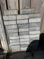 35 Beton klinkers + 2 stapelblok, Tuin en Terras, Tegels en Klinkers, Ophalen, Gebruikt, Beton, Klinkers