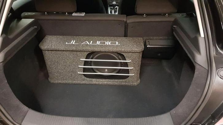 JL Audio HO110RG-W3v3 Subwoofer - Zeer Nette Staat!, Auto diversen, Autospeakers, Zo goed als nieuw, Ophalen
