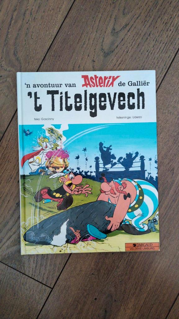 Asterix - 't Titelgevecht (Nederlands), Boeken, Stripboeken, Gelezen, Eén stripboek, Ophalen of Verzenden