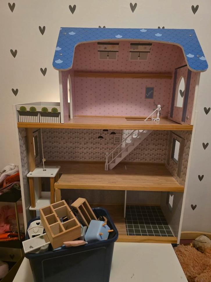Poppenhuis, Verzamelen, Poppenhuizen en Toebehoren, Gebruikt, Poppenhuis, Ophalen
