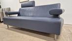 Prachtige blauwe leren Cloak Pacific 3 zits top design bank, Huis en Inrichting, Banken | Bankstellen, Modern industriël design, Cloak Pacific 3 zits