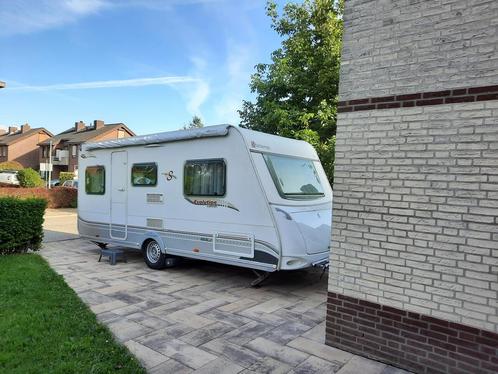Sterckeman Evolution 460LJ - bj 2011, Caravans en Kamperen, Caravans, Particulier, tot en met 4, 1000 - 1250 kg, Rondzit, 2 aparte bedden