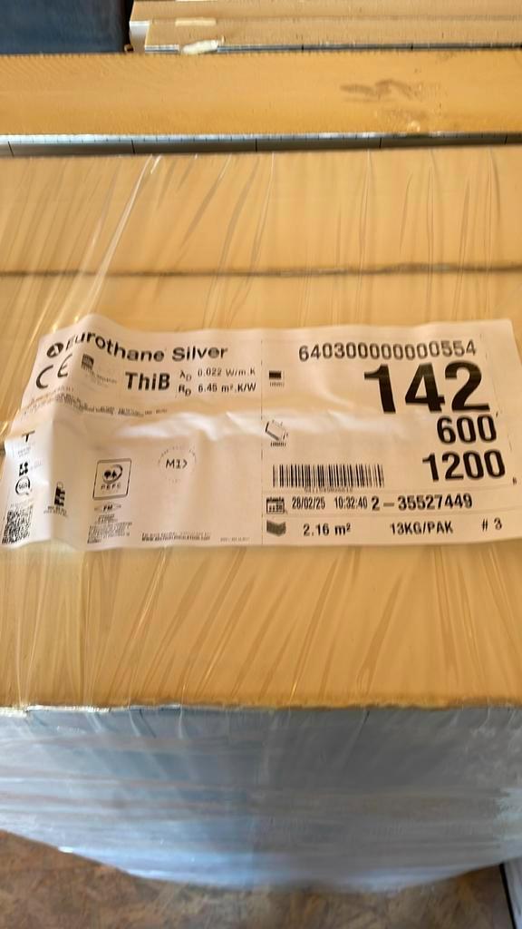 PIR isolatie 142mm en afschotisolatie, Doe-het-zelf en Verbouw, Isolatie en Afdichting, Nieuw, Dakisolatie, Hardschuim (Pir), 12 cm of meer