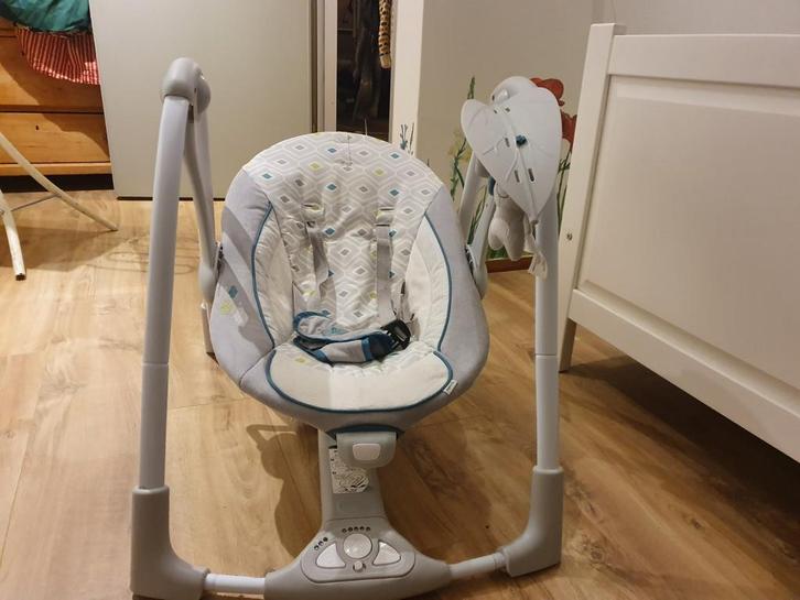 Ingenuity Schommelstoel Baby wipstoel, Kinderen en Baby's, Overige Kinderen en Baby's, Gebruikt, Ophalen
