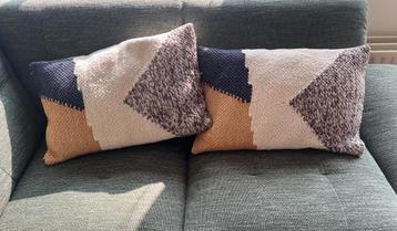 2x HKliving Kussens  beschikbaar voor biedingen