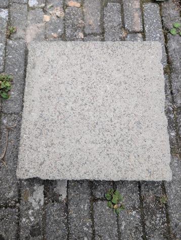 Tegel Grijs 30x30x5 - 70st=7m2
GRATIS
 beschikbaar voor biedingen