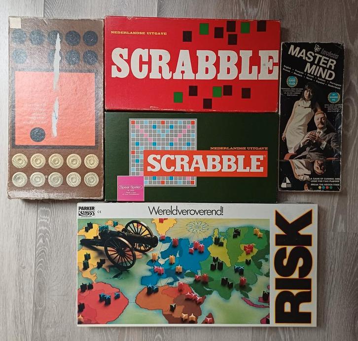 Divers bordspellen vintage # Scrabble # Risk # Mastermind #, Hobby en Vrije tijd, Gezelschapsspellen | Bordspellen, Gebruikt, Ophalen of Verzenden