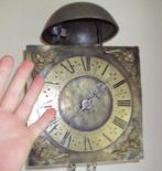 Gevraagd: Engelse hook and spike klokken, Antiek en Kunst, Ophalen of Verzenden